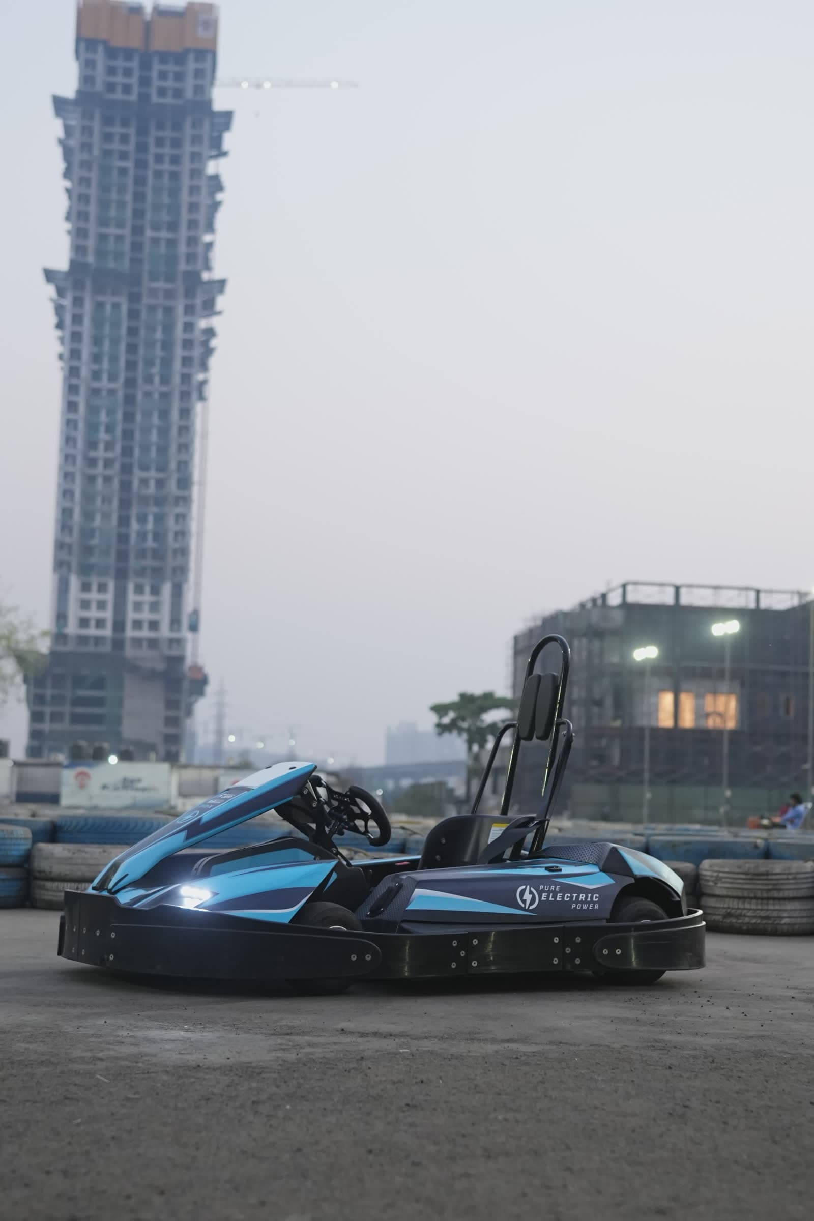 Formula-Zero electric kart side profile